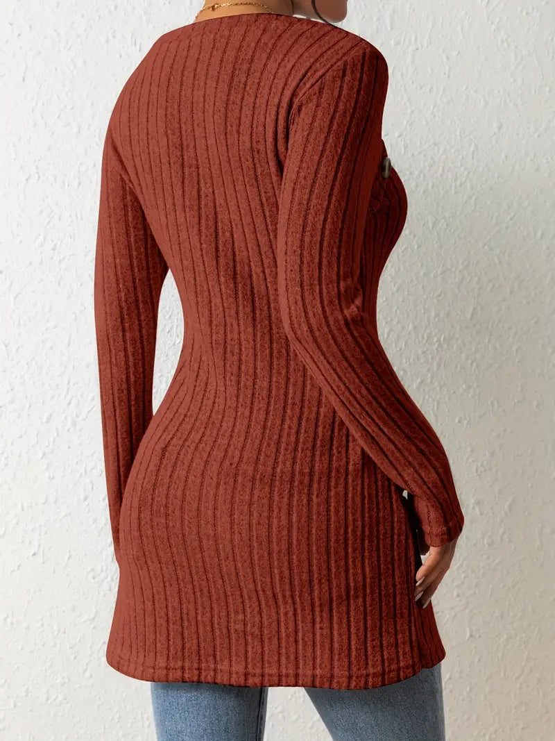 Bianca Chiesa™ | Asymmetrisk Knäppt Ribbad Topp