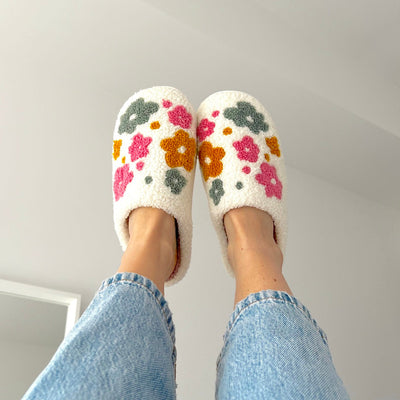 Laura Luxe™ | Lyxiga Tofflor med Stil och Komfort