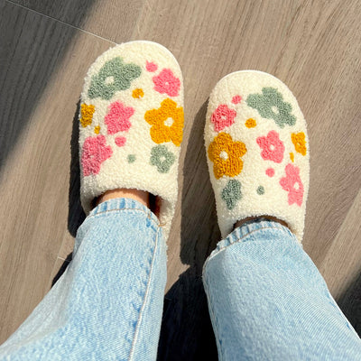 Laura Luxe™ | Lyxiga Tofflor med Stil och Komfort