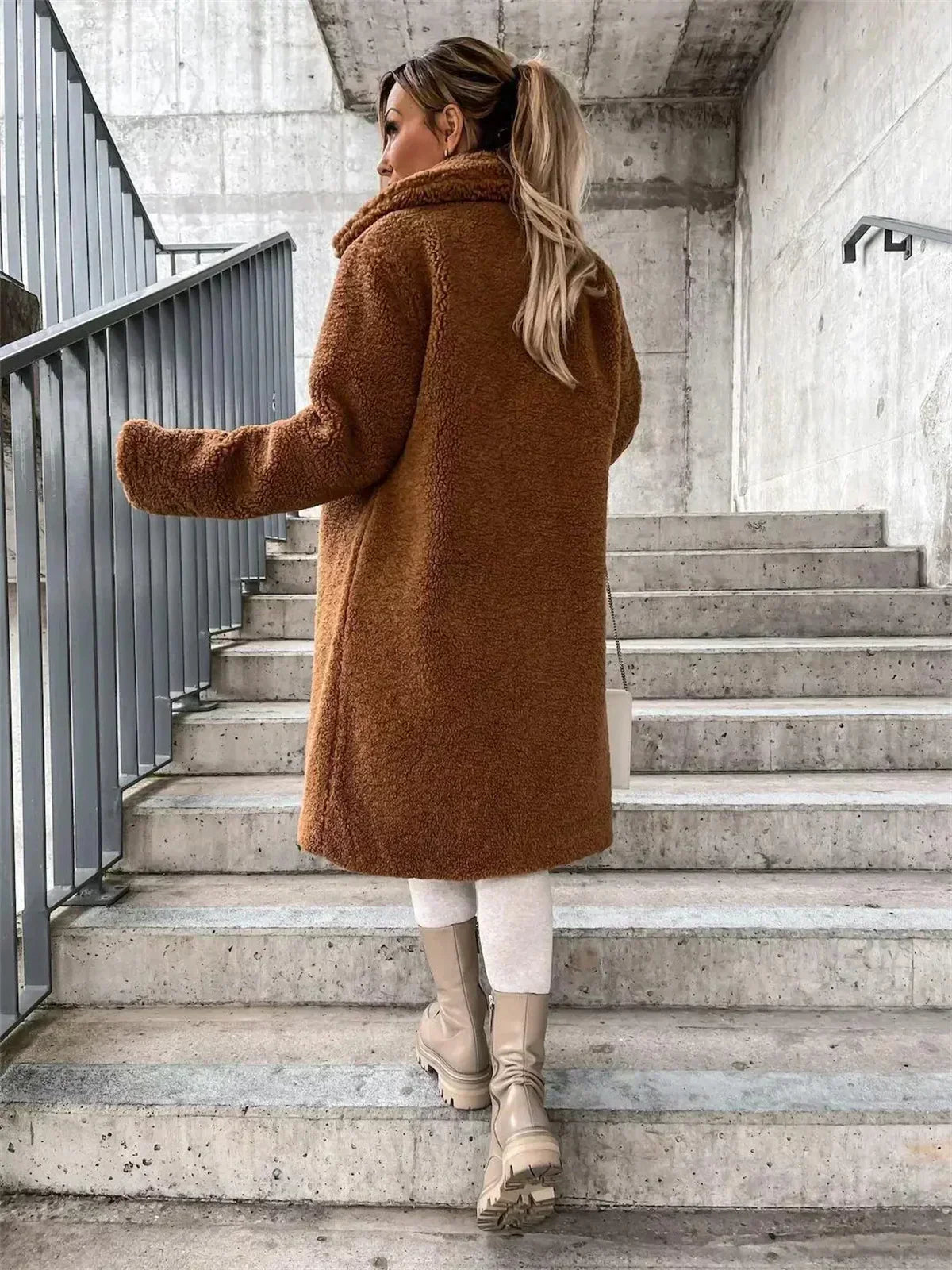 Clarette™ | Elegante Långkappa med Tidlös Stil