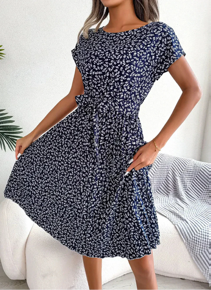 Roxanna – Sommarklänningen där elegans möter komfort