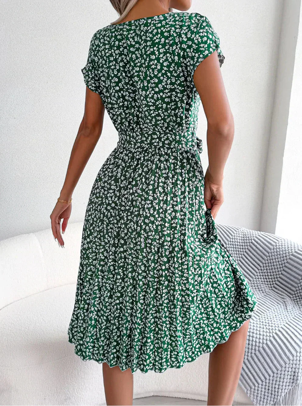 Roxanna – Sommarklänningen där elegans möter komfort