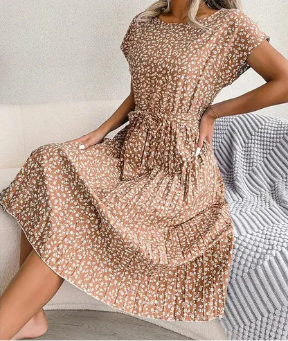 Roxanna – Sommarklänningen där elegans möter komfort