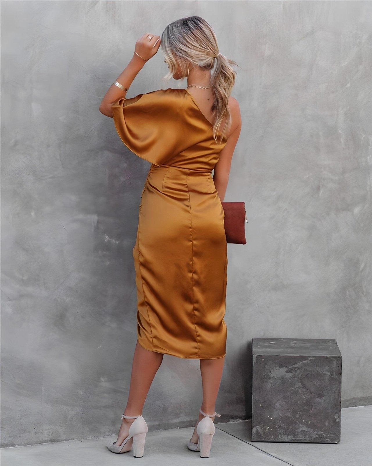Dhalia | Elegant asymmetrisk klänning